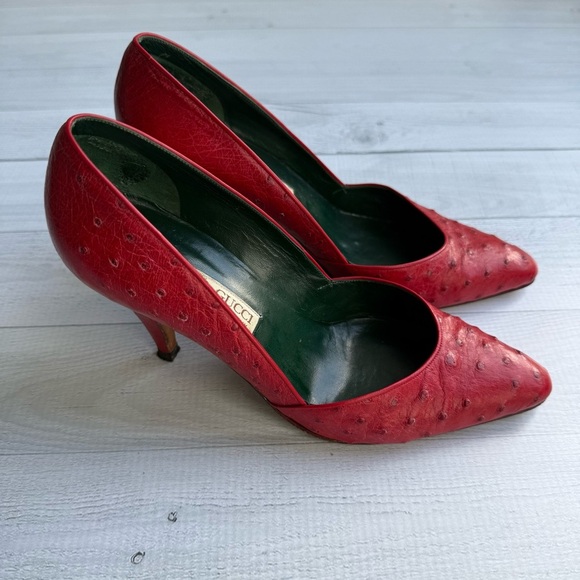 Vintage 80s Gucci Red Ostrich Leather Heel Pumps Size 36.5/6.5 - Picture 2 of 10